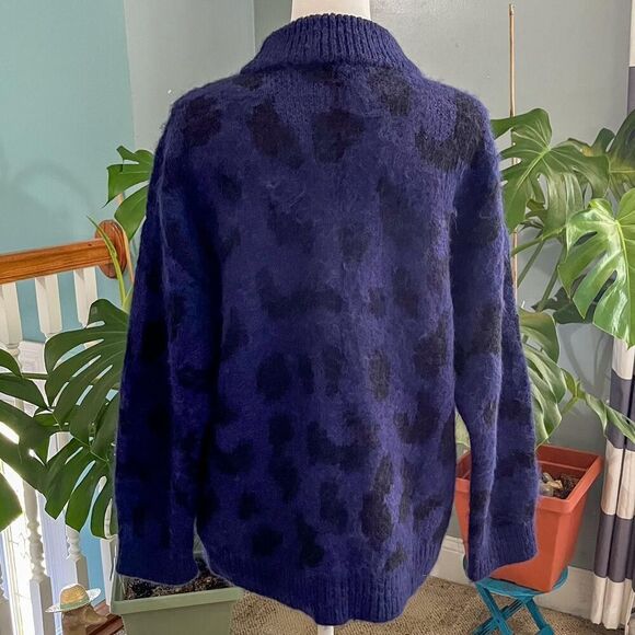 Kate Spade soft and warm blue and black leopard print sweater with a mock neck. - Picture 3 of 8